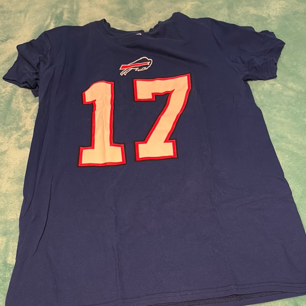Buffalo Bills Adult Medium Josh Allen Shirt
